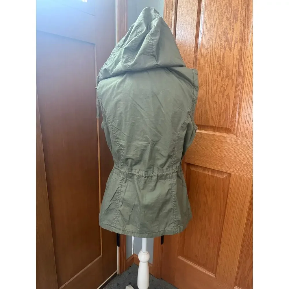 YMI Army Green Cinch Waist Hooded Vest Size Large - Picture 3 of 6